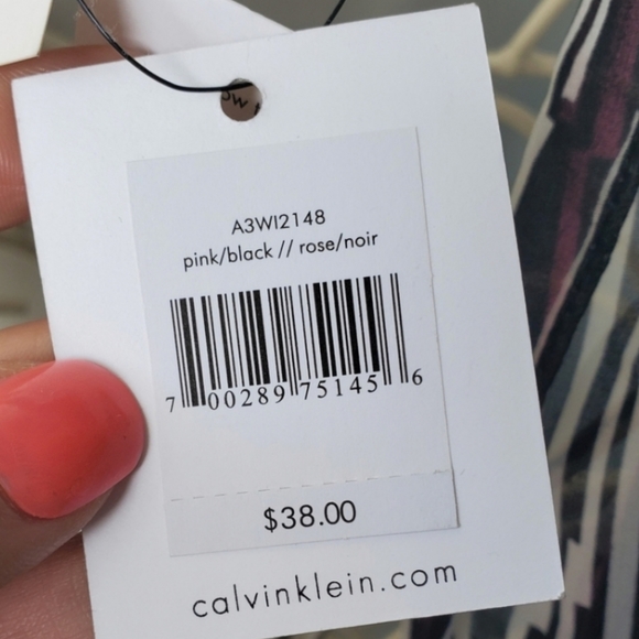 NWT Calvin Klein Infinity Scarf - Picture 9 of 9